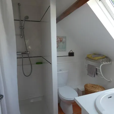 Les Petits Matins Bleus - D'hôtes Les Pommiers