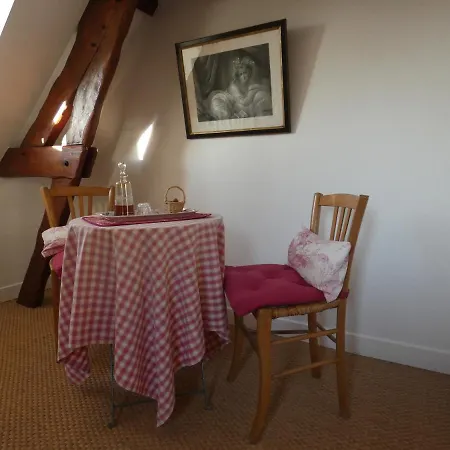 Oda ve Kahvaltı Les Petits Matins Bleus - D'hotes 