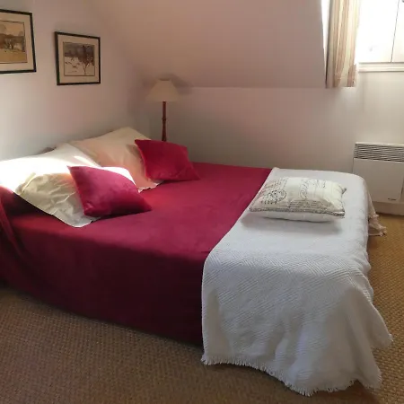 Les Petits Matins Bleus - D'hôtes Les Pommiers Sainte-Marguerite-de-Viette