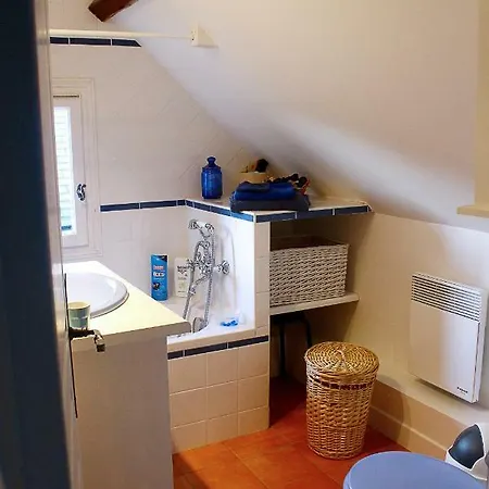 Les Petits Matins Bleus - D'hôtes Les Pommiers Couette-café